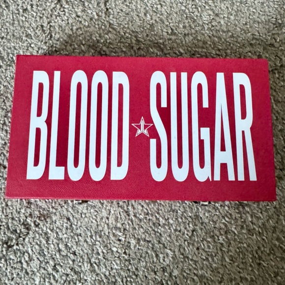 Jeffree Star "Blood Sugar" eyeshadow palette - Picture 3 of 13
